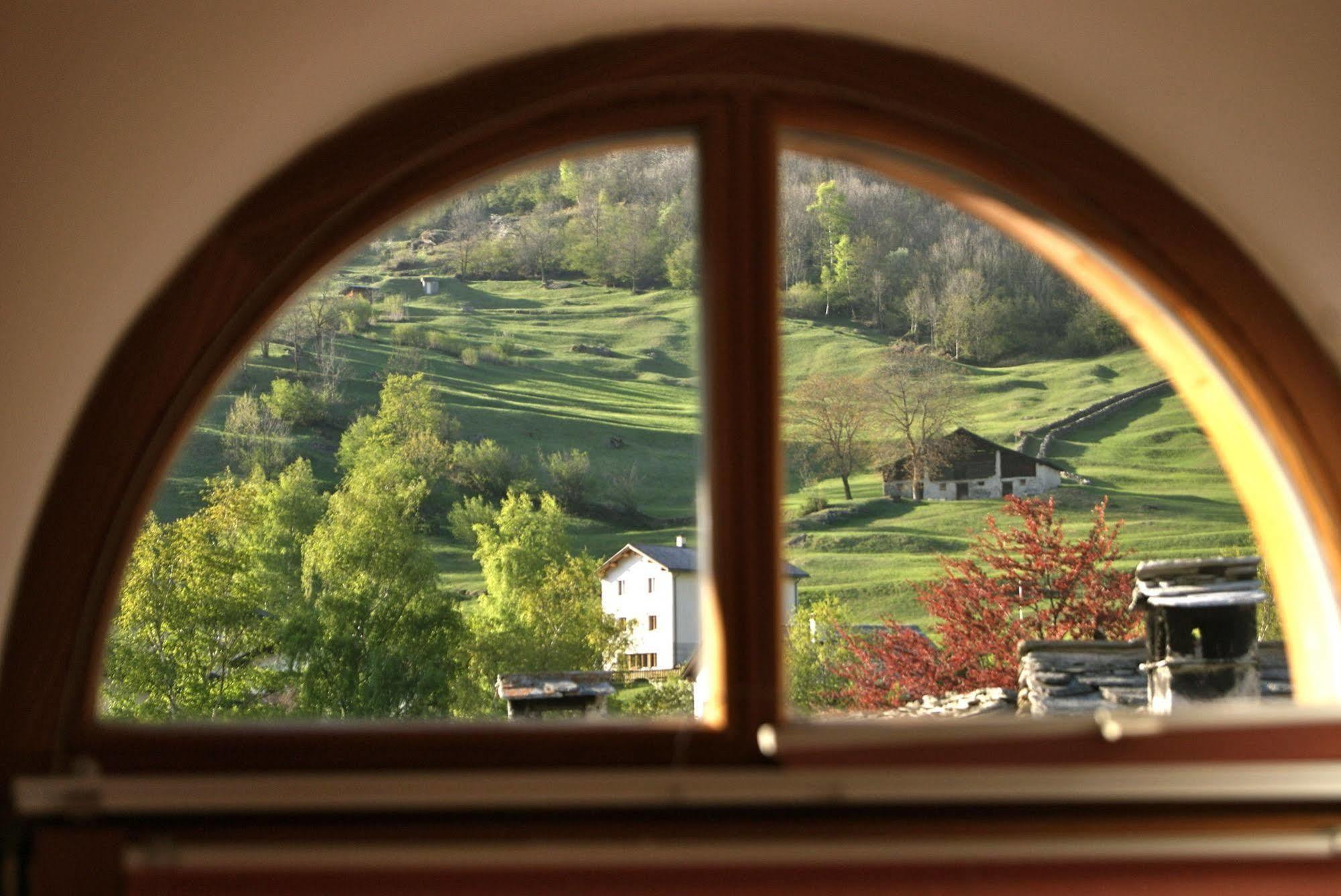 Albergo Piz Cam Vicosoprano Esterno foto